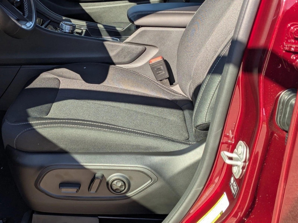 New 2025 Jeep Grand Cherokee L Laredo X SUV