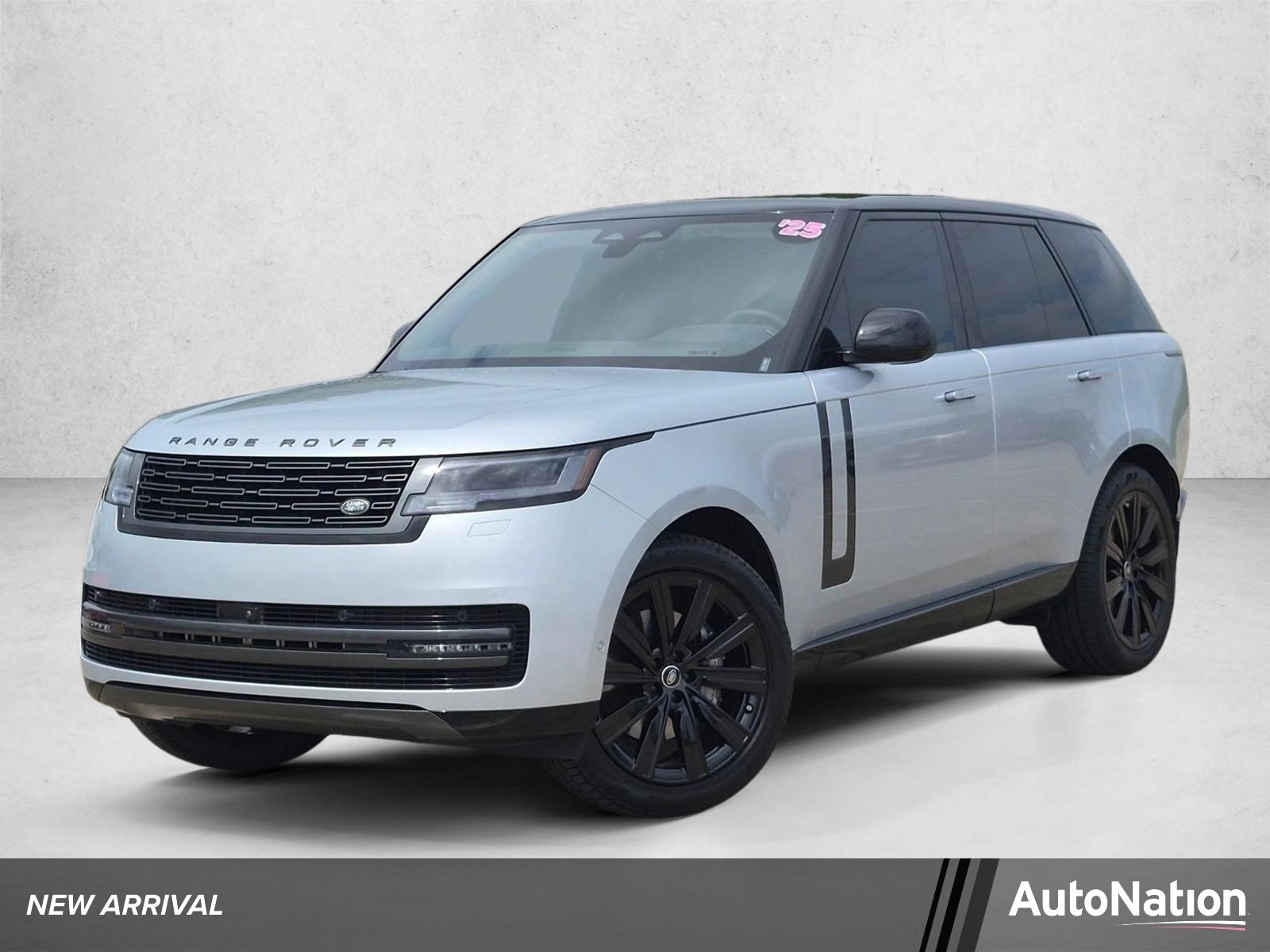 2025 Land Rover Range Rover 3.0 SE SWB's photo