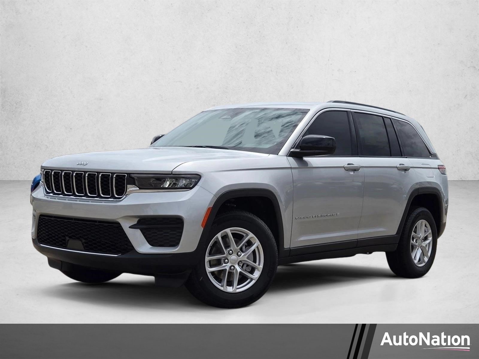 New 2026 Jeep Grand Cherokee Laredo