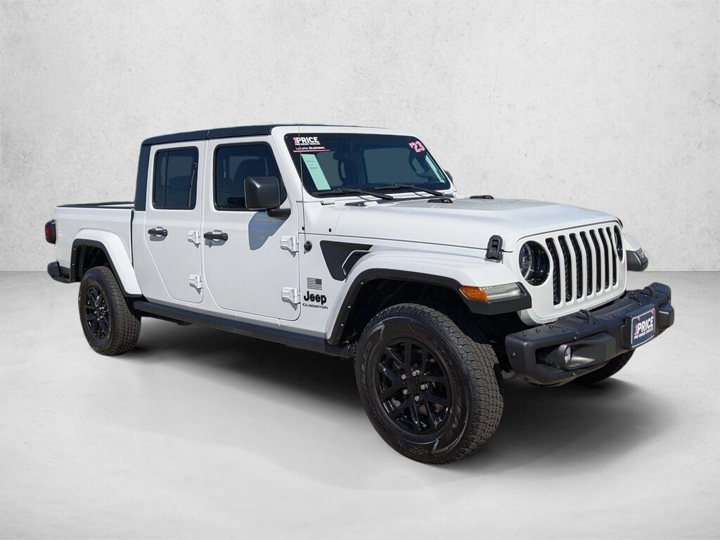 Used 2023 Jeep Gladiator Freedom Crew Cab Pickup