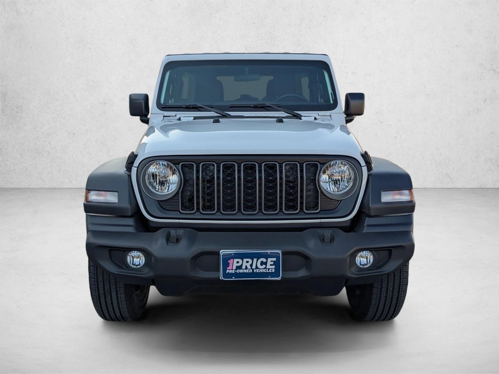 2025 Jeep Wrangler Sport photo 2