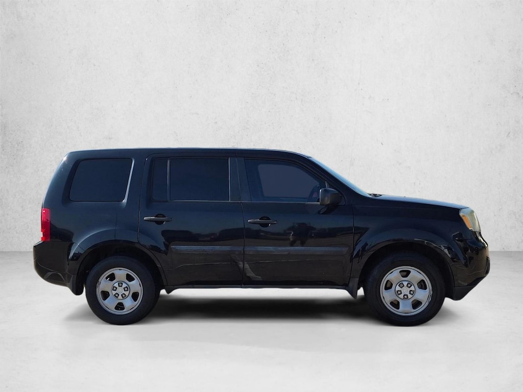 Used 2014 Honda Pilot LX Sport Utility