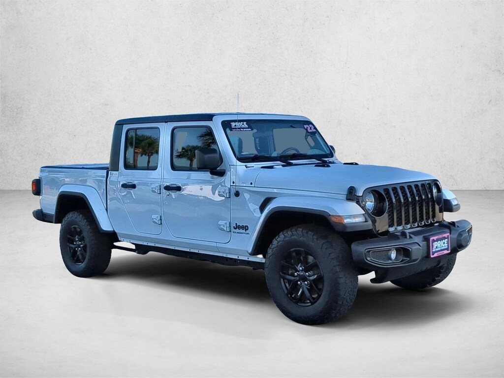 Used 2022 Jeep Gladiator Altitude Crew Cab Pickup