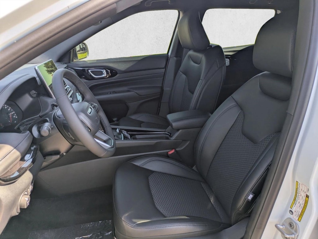 New 2026 Jeep Compass Latitude Altitude SUV