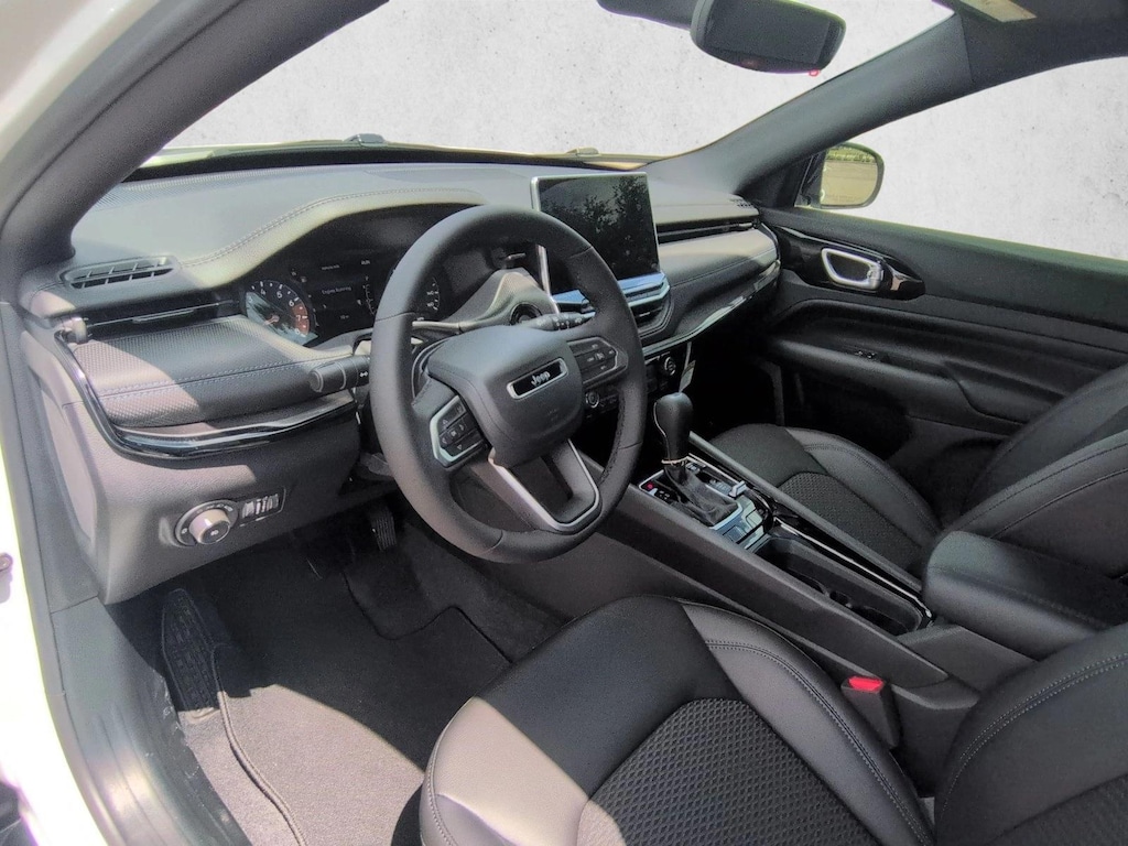 New 2026 Jeep Compass Latitude Altitude SUV