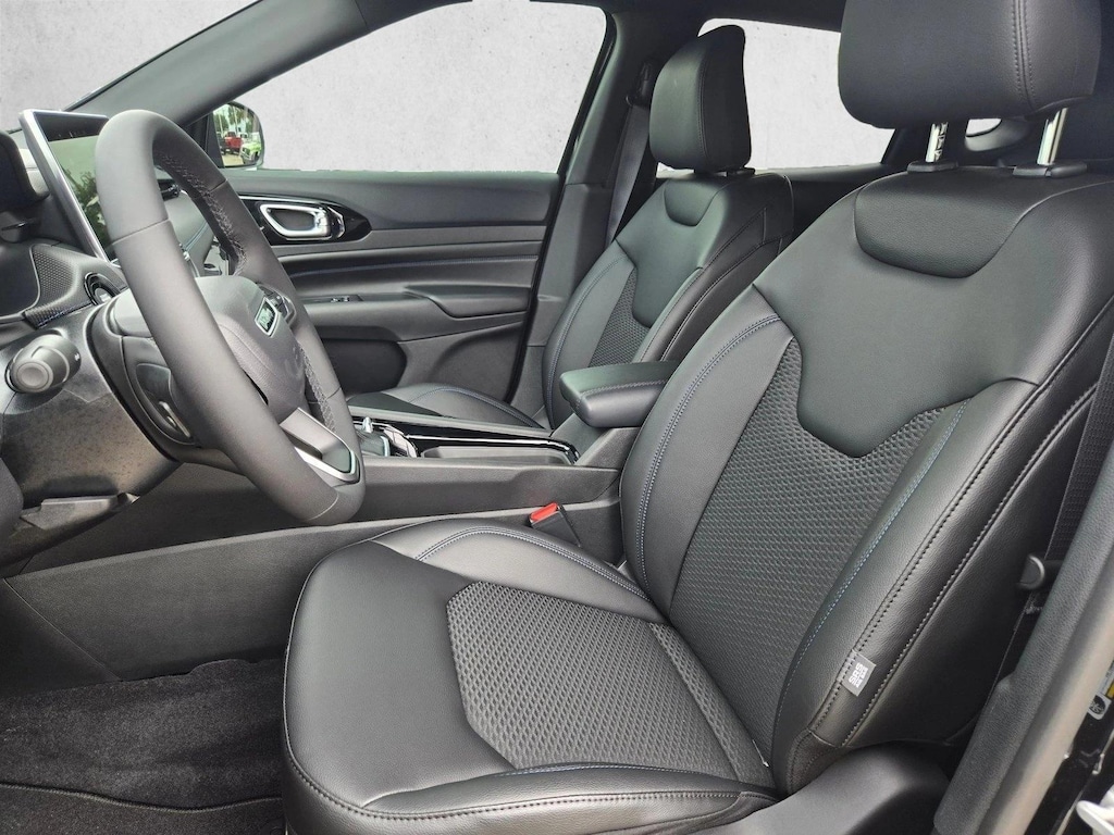 New 2026 Jeep Compass Latitude Altitude SUV