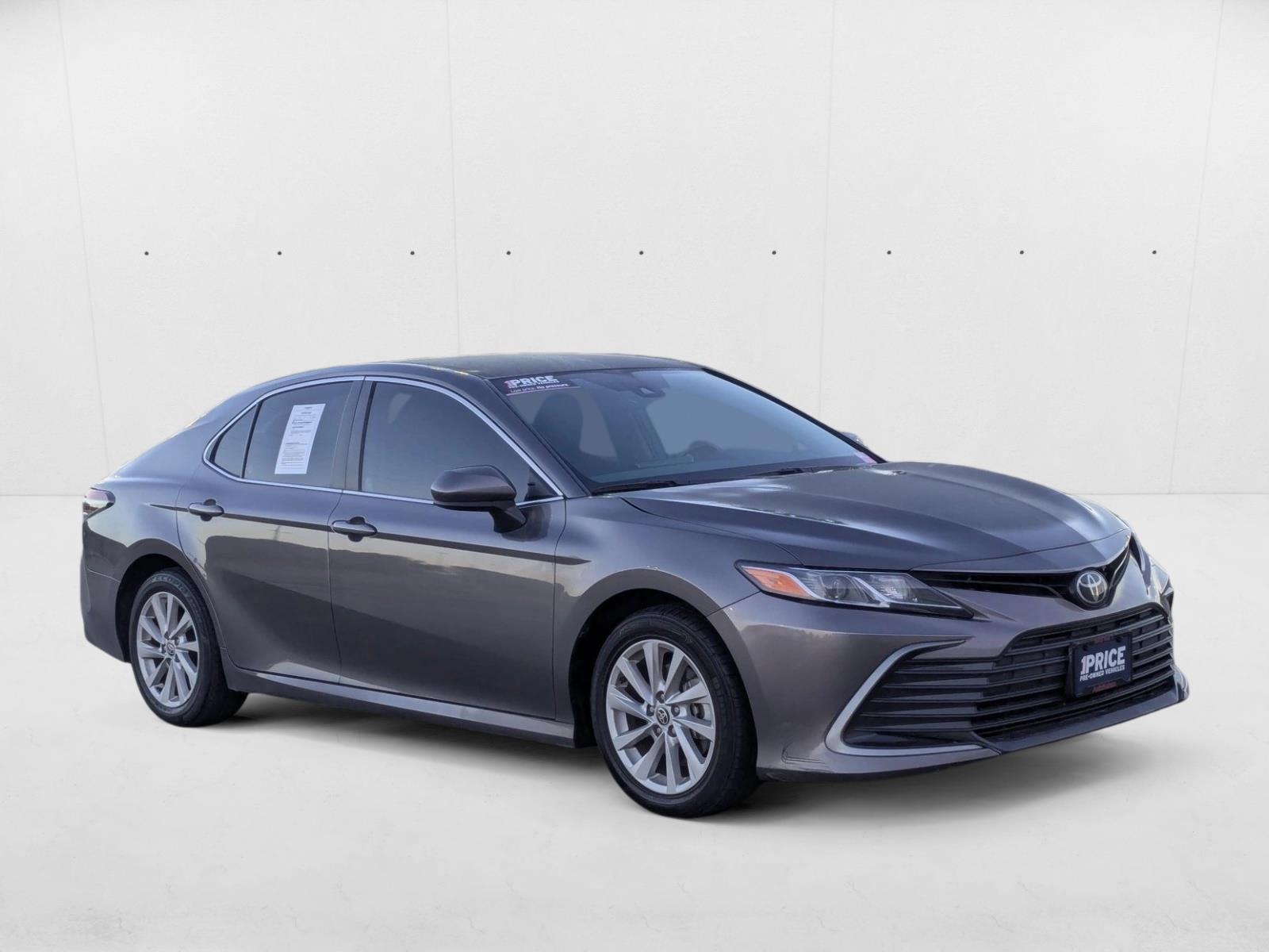 2024 Toyota Camry LE photo 3