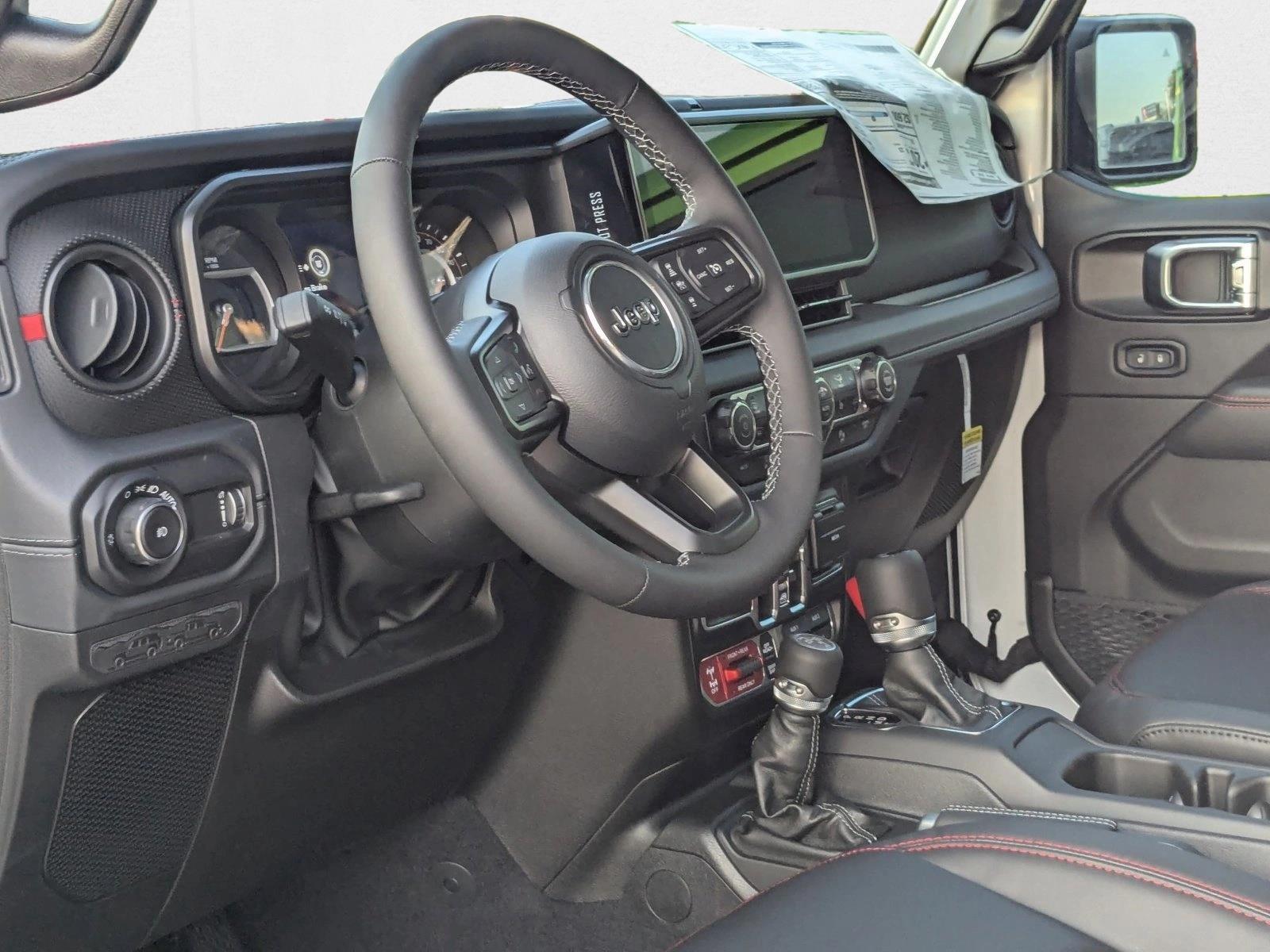 2025 Jeep Wrangler Rubicon X photo 3