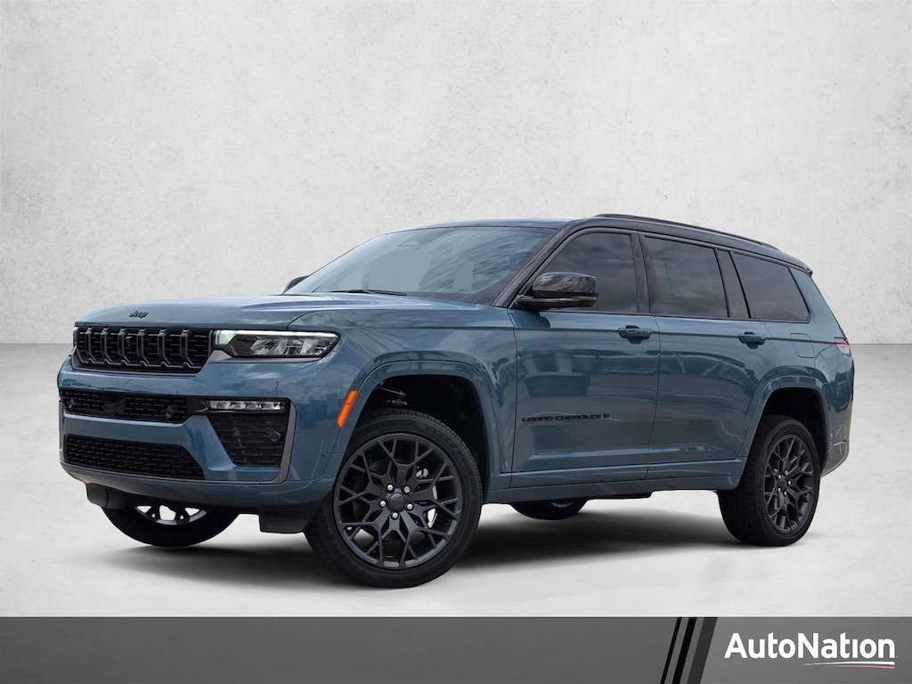 New 2026 Jeep Grand Cherokee L Summit SUV
