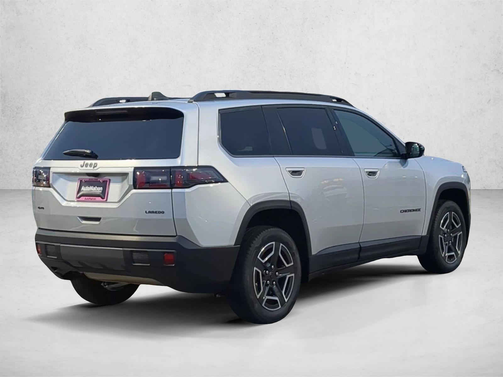 2026 Jeep Cherokee Laredo