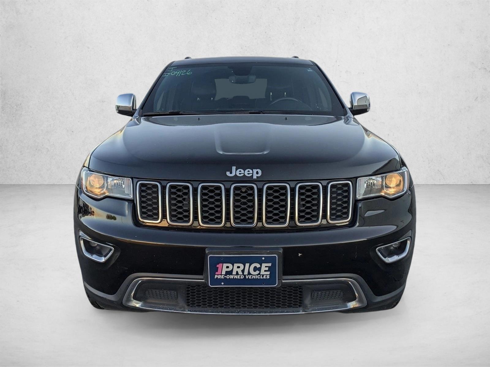 2020 Jeep Grand Cherokee Limited photo 2