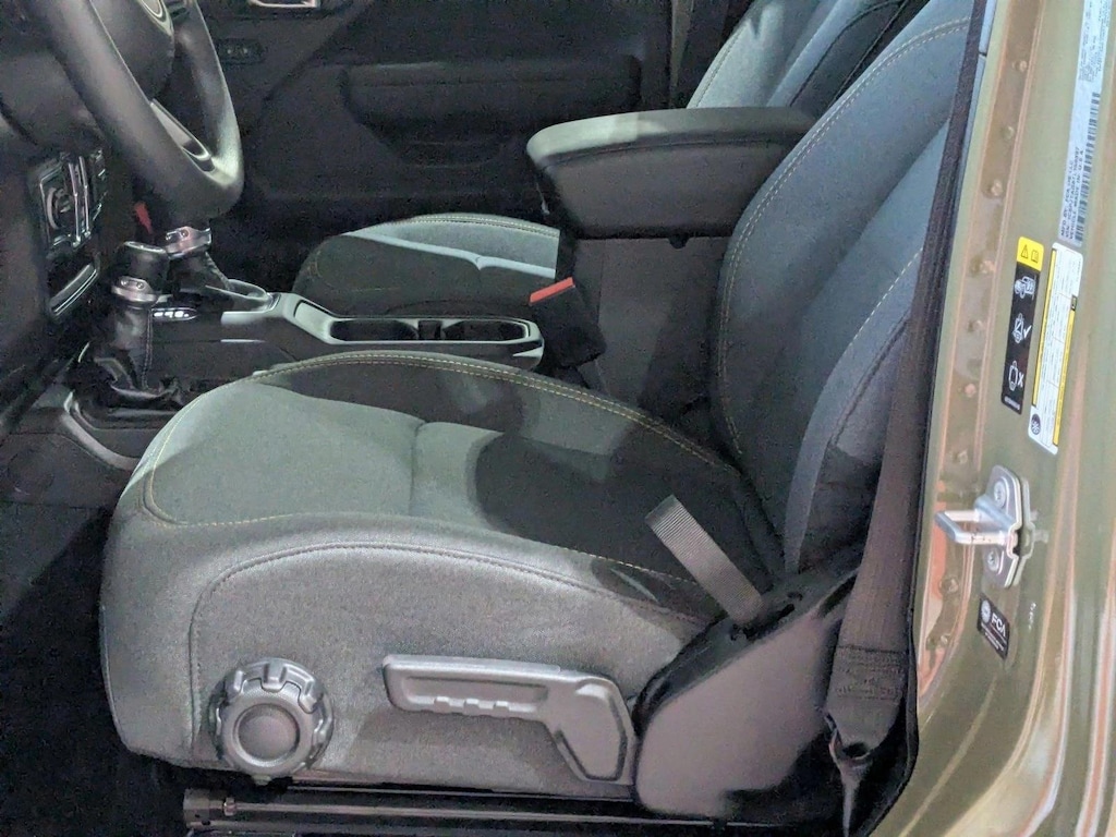 New 2026 Jeep Gladiator Sport Truck Crew Cab