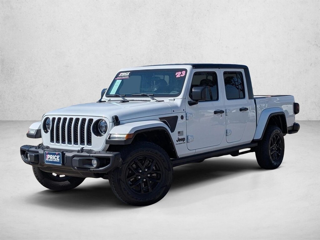 Used 2023 Jeep Gladiator Freedom Crew Cab Pickup