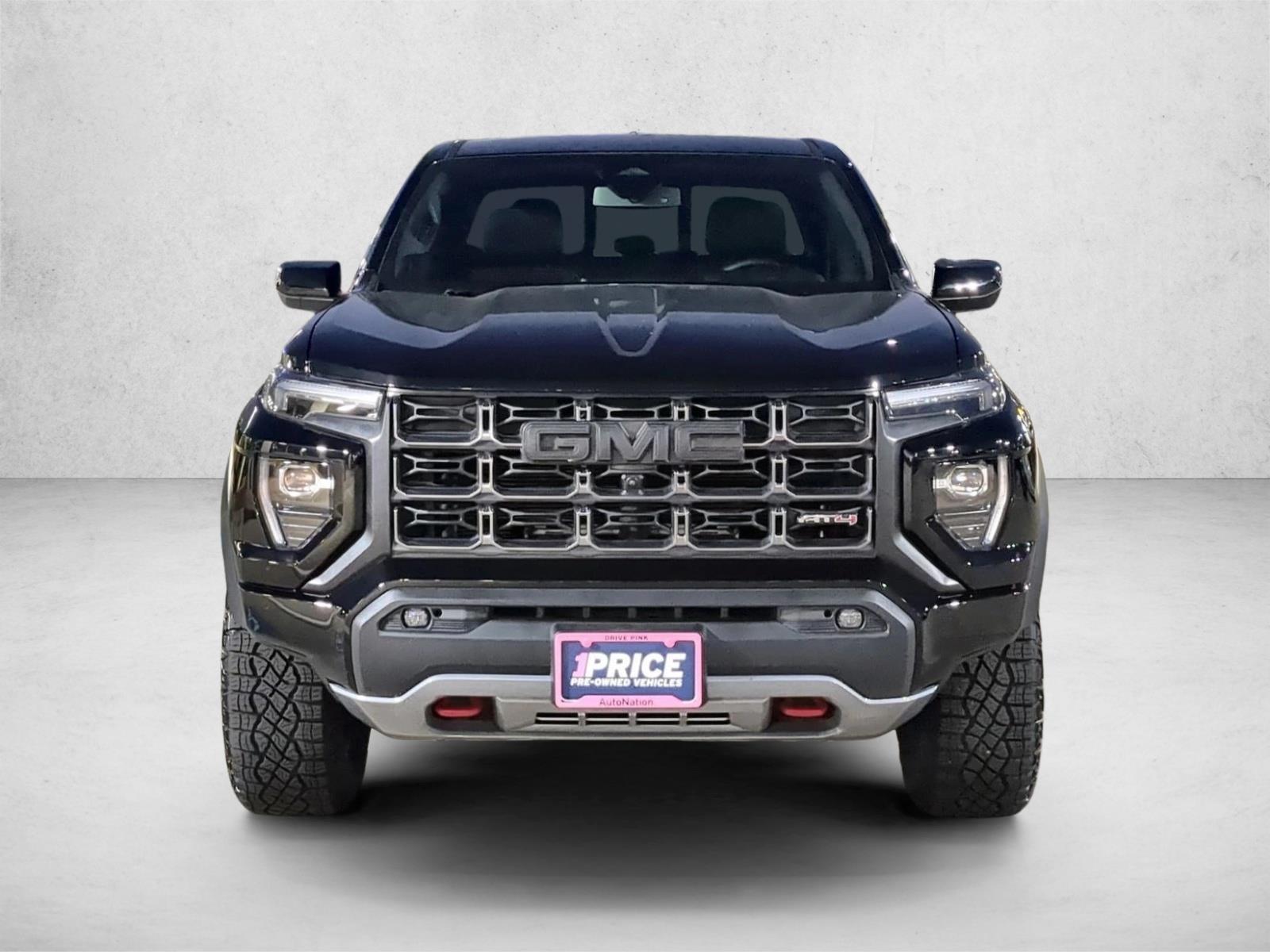 2024 Gmc Canyon AT4 photo 2