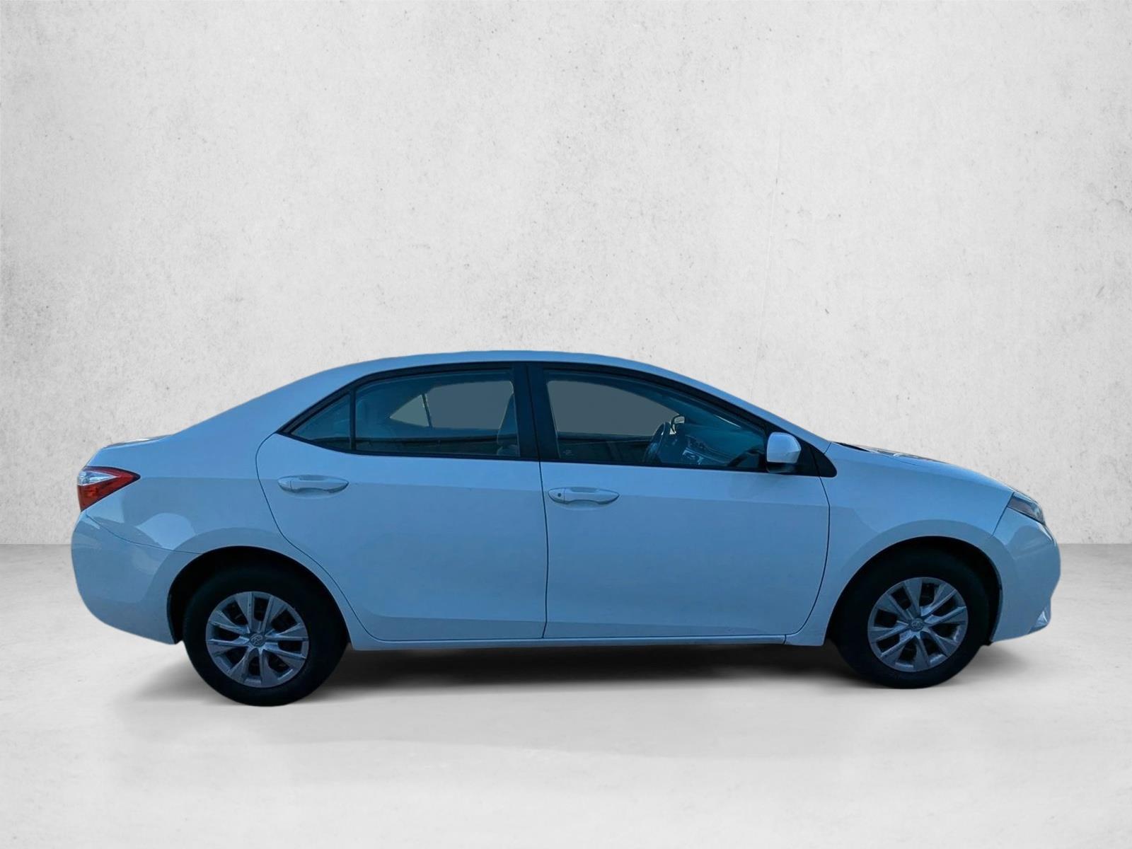 2014 Toyota Corolla L photo 4