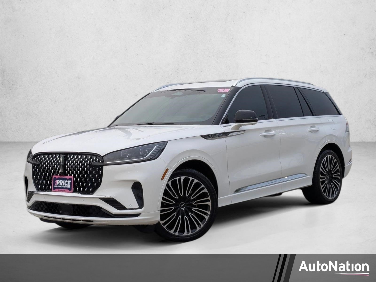 2025 Lincoln Aviator Black Label AWD's photo