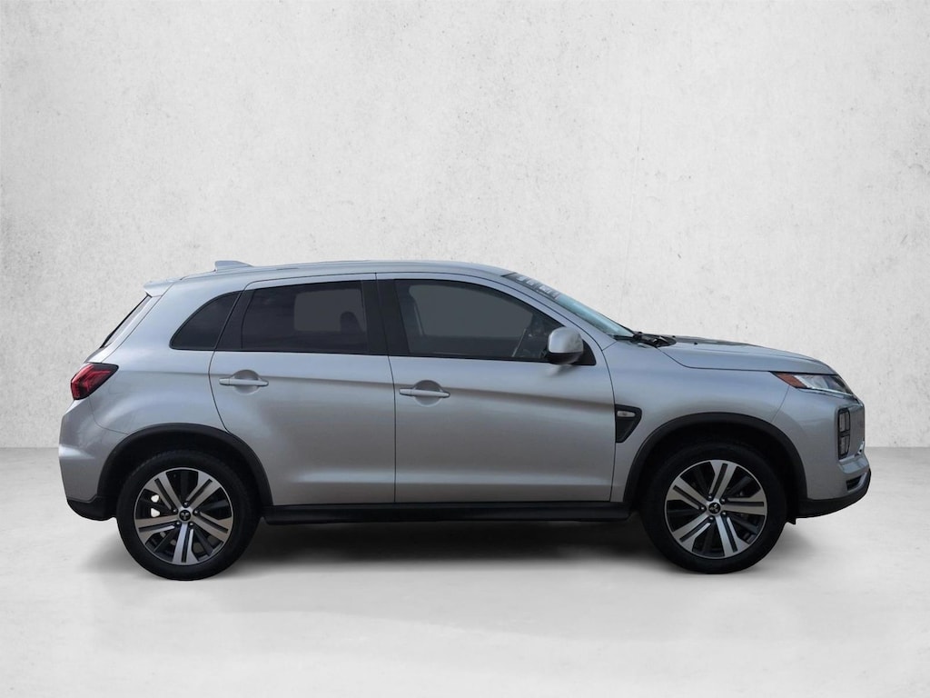 Used 2024 Mitsubishi Outlander S Sport Utility