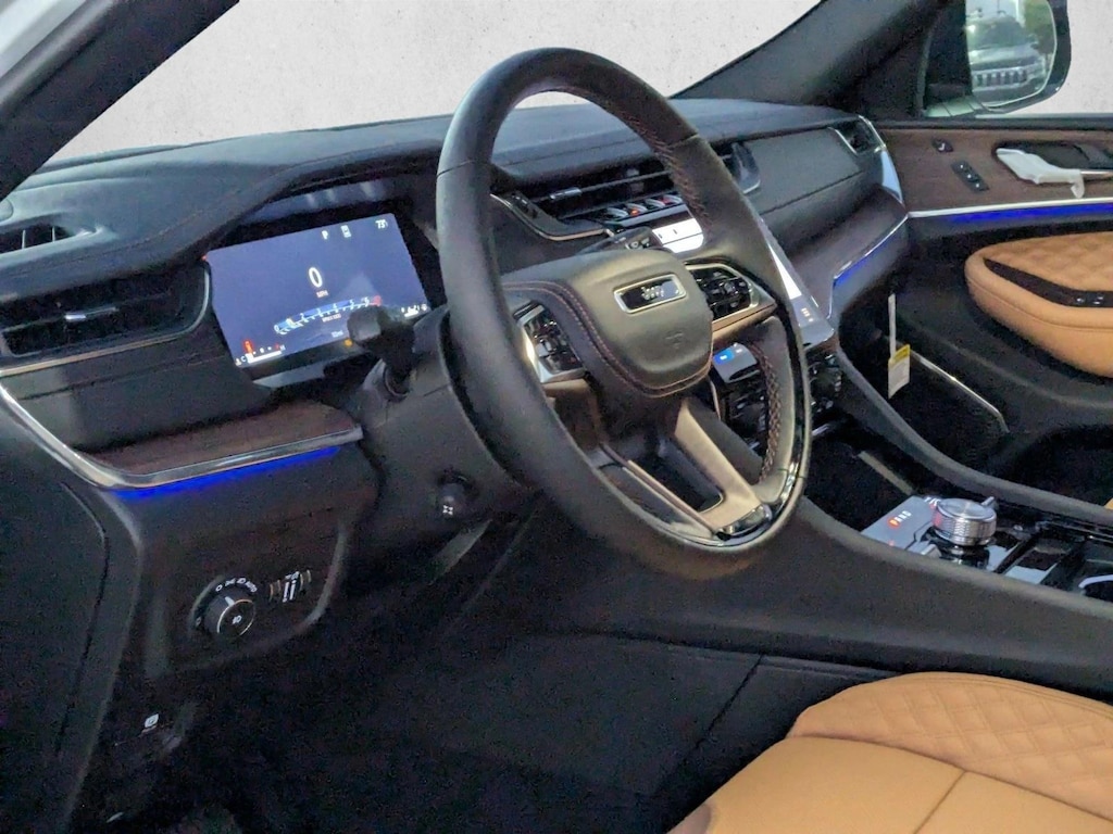 New 2025 Jeep Grand Cherokee Summit SUV