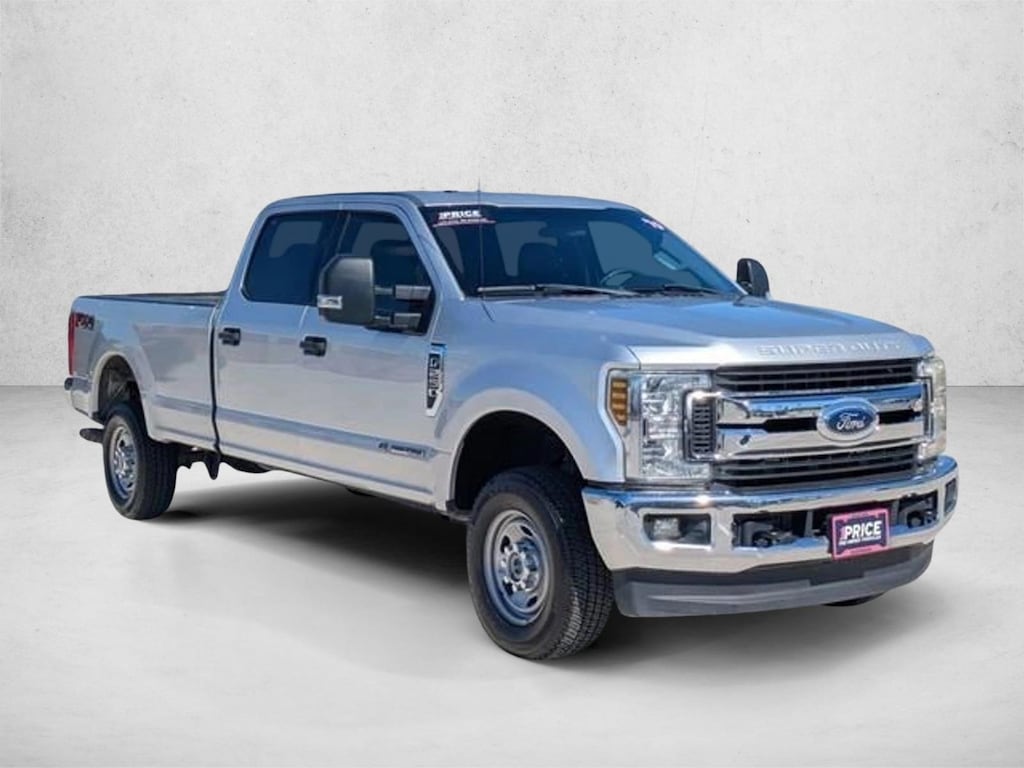 Used 2019 Ford F-250 XLT Crew Cab Pickup