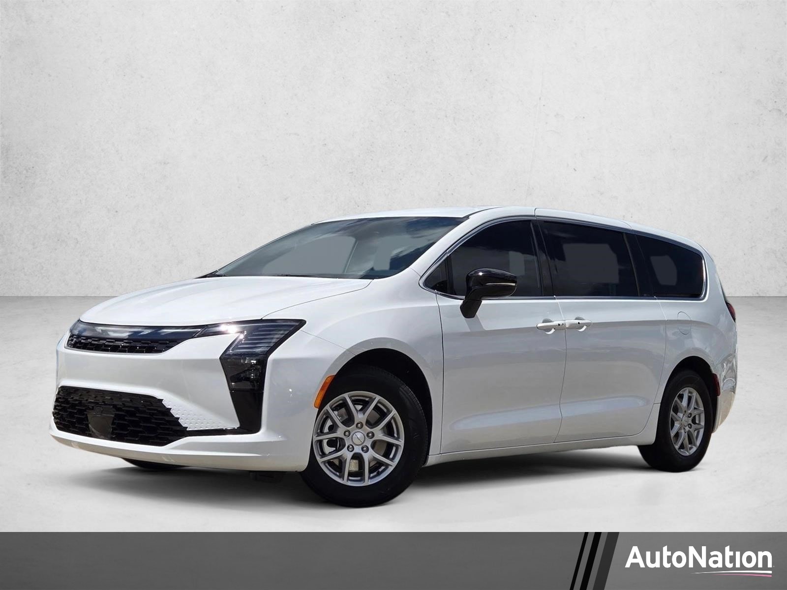 2027 Chrysler Pacifica Select's photo