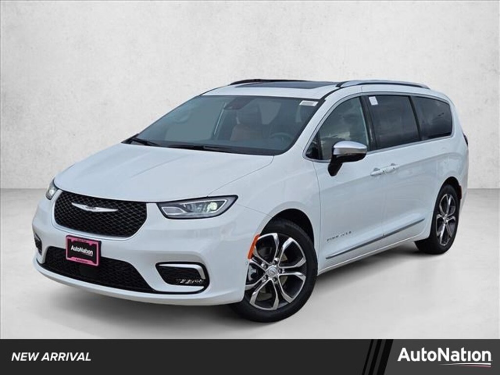 Used 2025 Chrysler Pacifica Pinnacle Mini-van Passenger