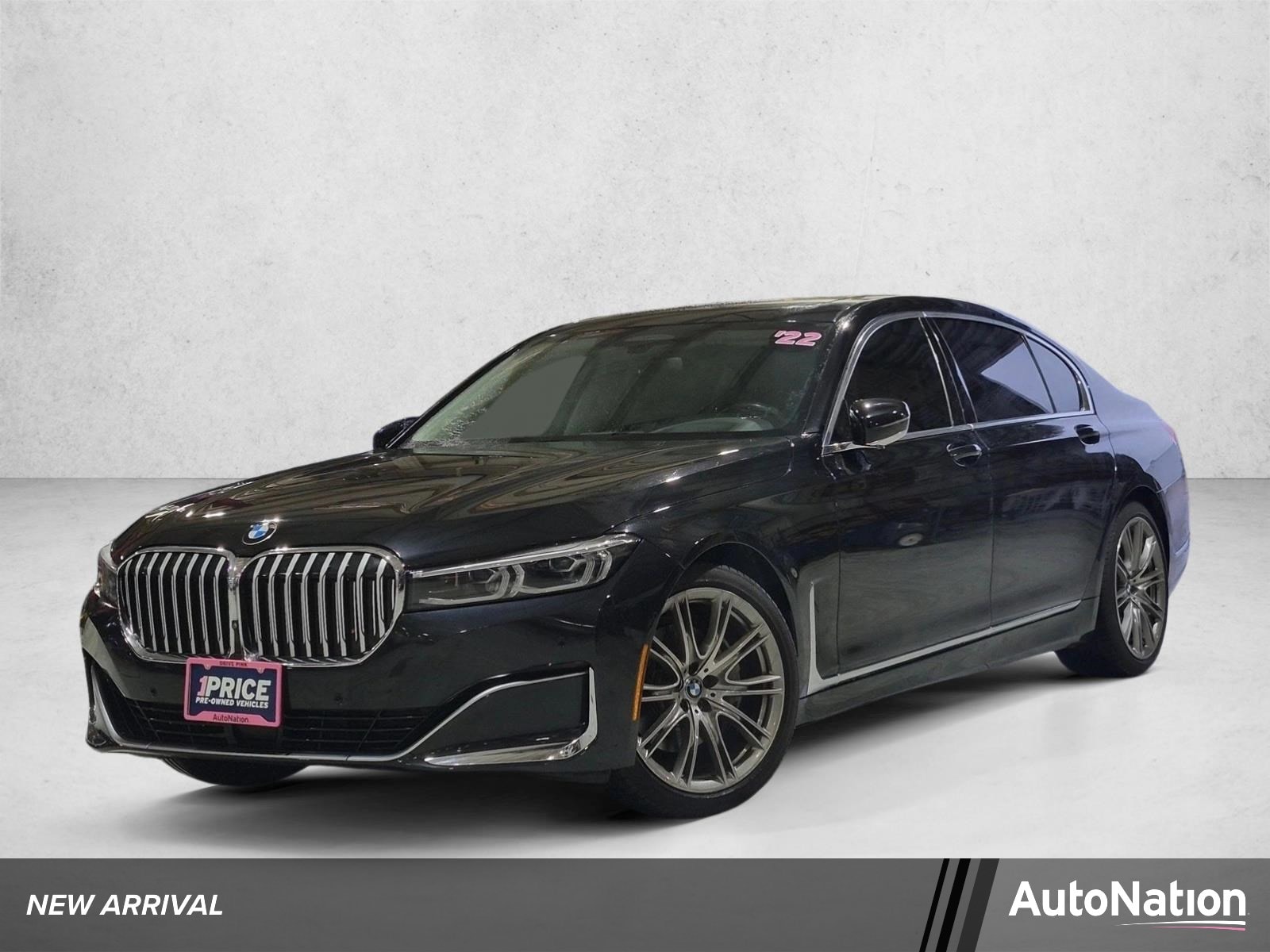 2022 BMW 7 Series 740i's photo