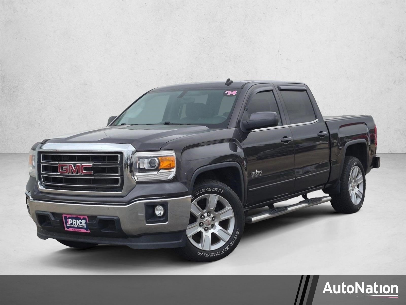 2014 GMC Sierra 2WD Crew Cab SLE SWB's photo