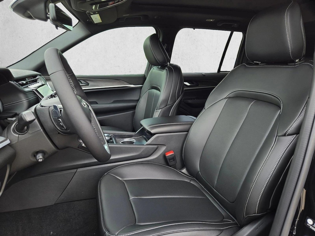 New 2025 Jeep Grand Cherokee Limited SUV