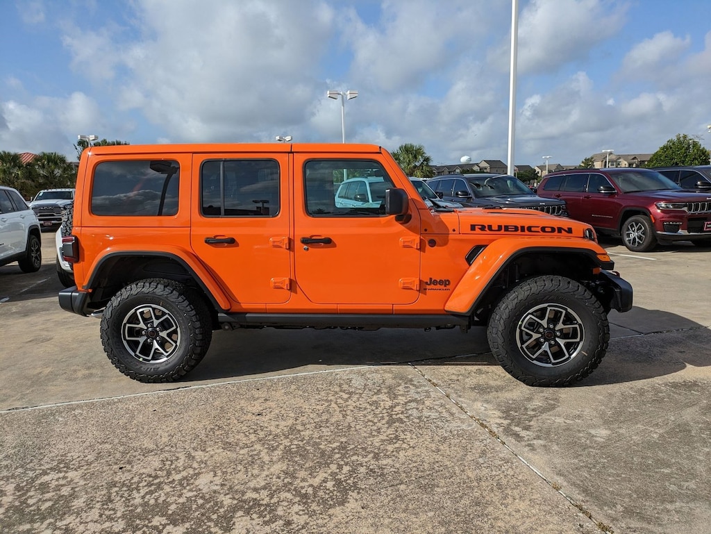 New 2025 Jeep Wrangler Rubicon SUV