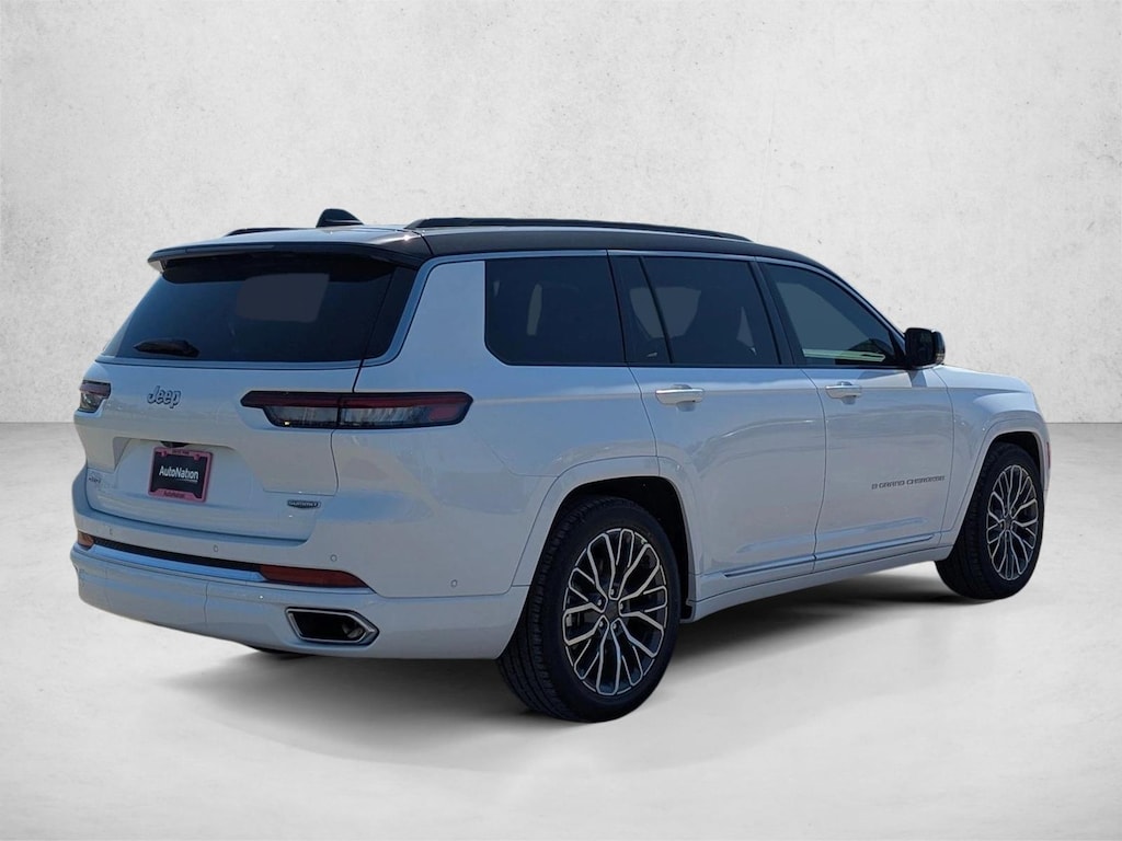 New 2025 Jeep Grand Cherokee L Summit Reserve SUV