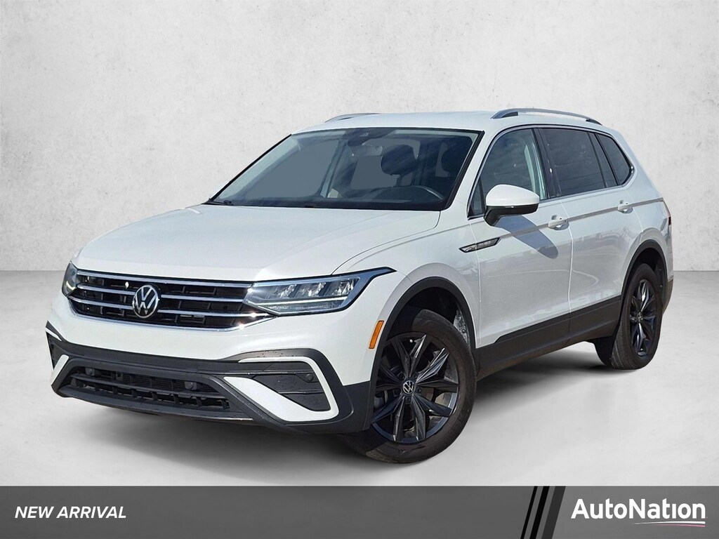 Used 2023 Volkswagen Tiguan SE Sport Utility