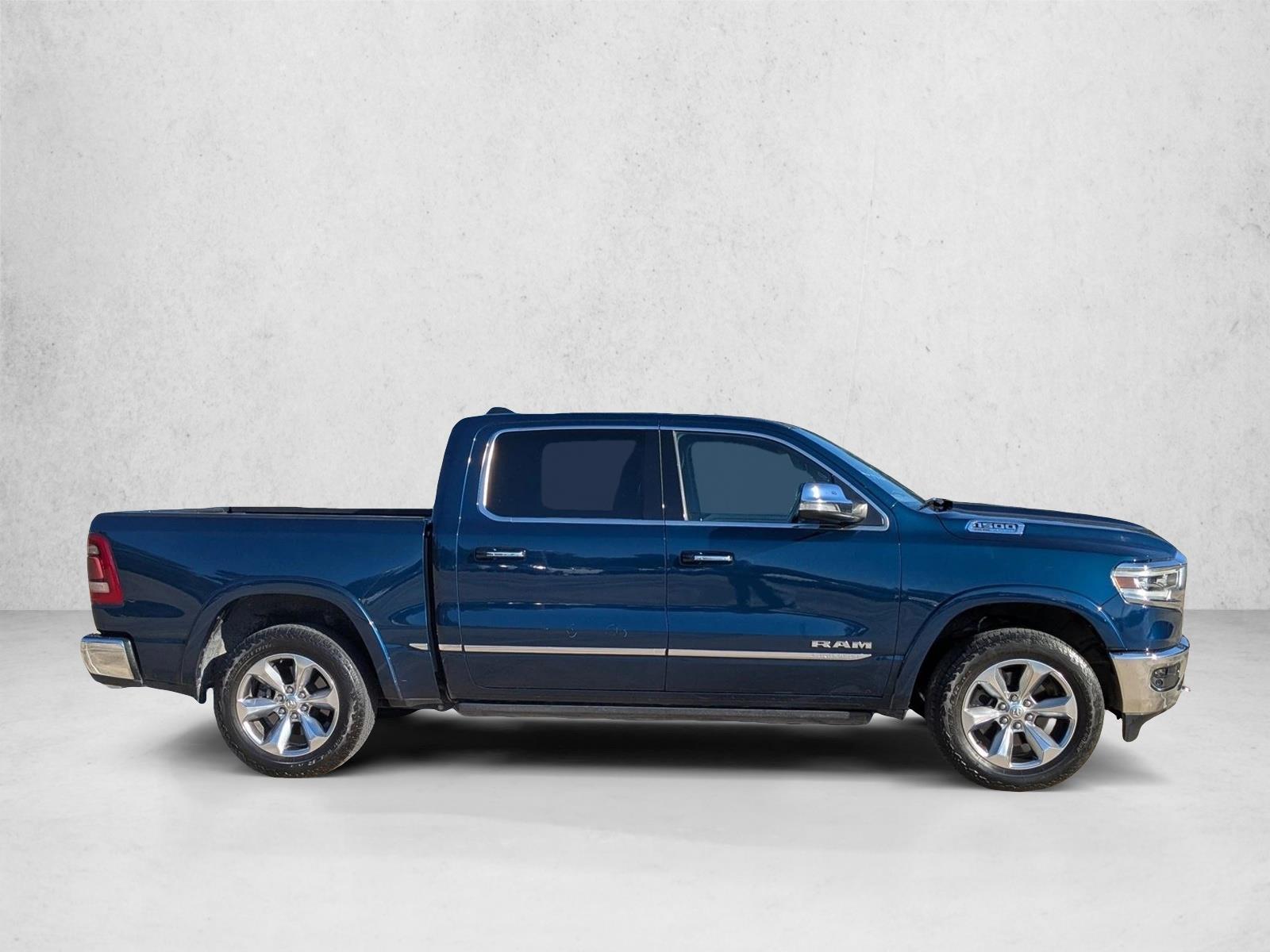 2022 Ram 1500 Limited photo 4