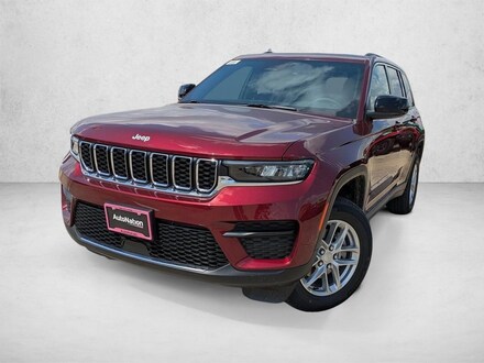 2025 Jeep Grand Cherokee Laredo SUV