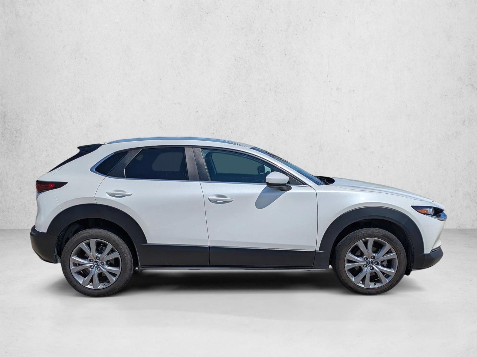 2023 Mazda CX-30 2.5 Select photo 4