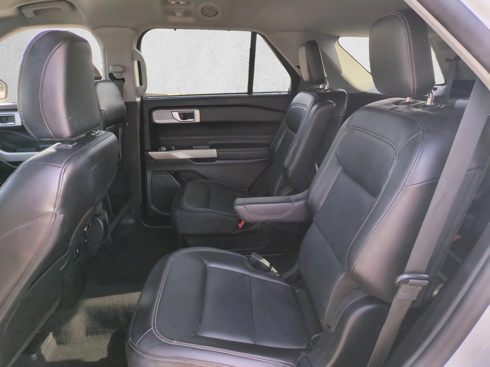2023 Ford Explorer Limited - Photo 17