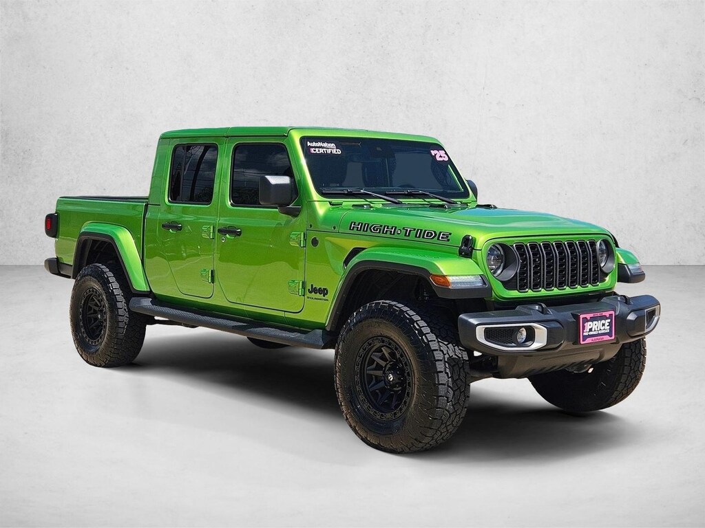 Used 2025 Jeep Gladiator High Tide Crew Cab Pickup