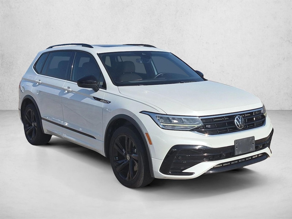Used 2023 Volkswagen Tiguan SE R-Line Black Sport Utility