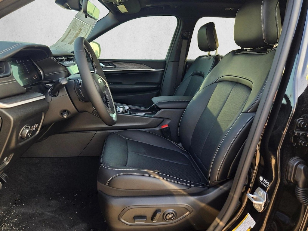 New 2026 Jeep Grand Cherokee Limited Reserve SUV