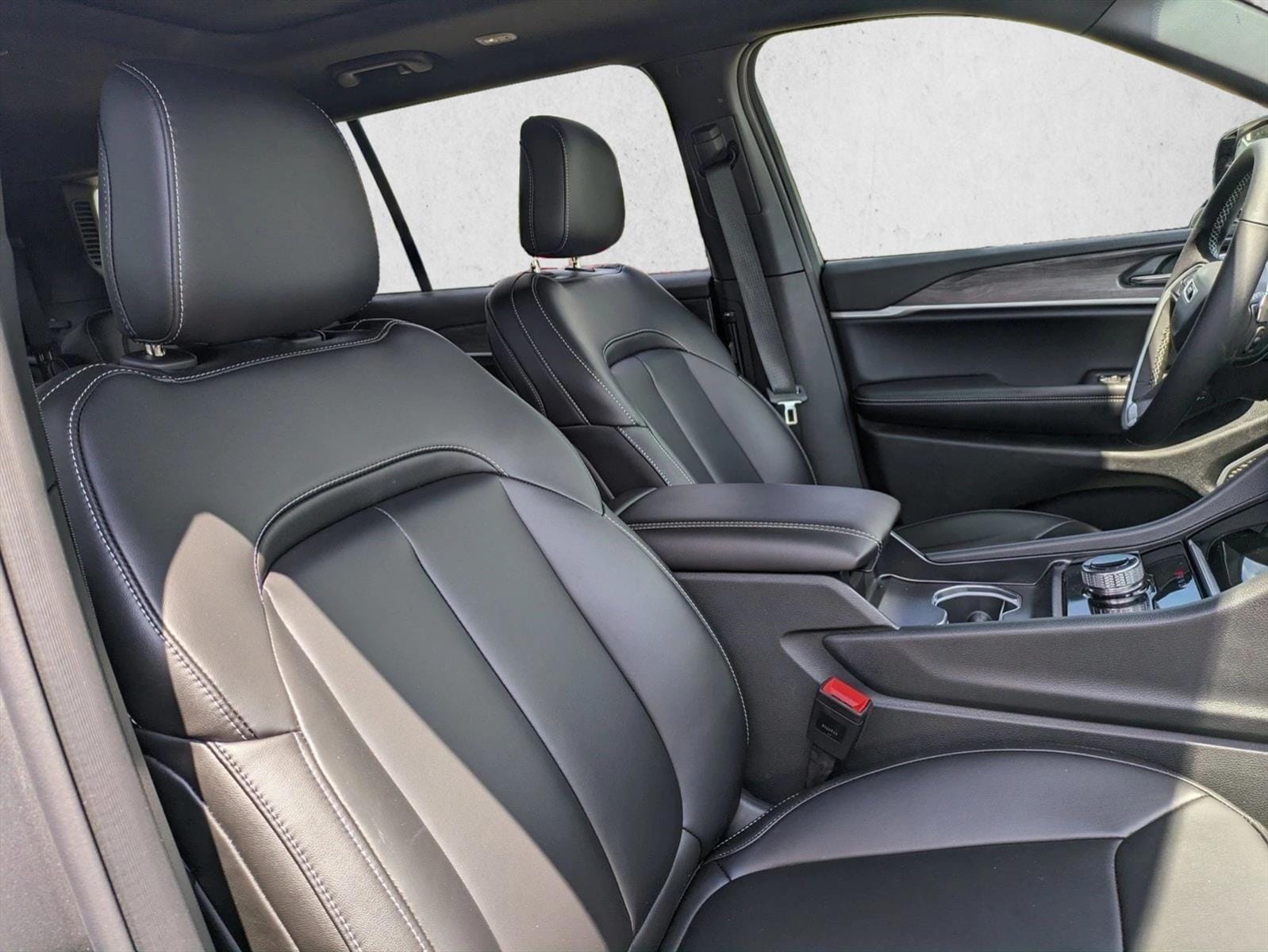 2025 Jeep Grand Cherokee L Limited - Photo 16