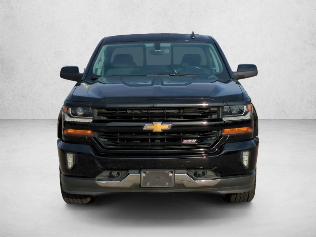 Used 2018 Chevrolet Silverado 1500 LT Crew Cab Pickup