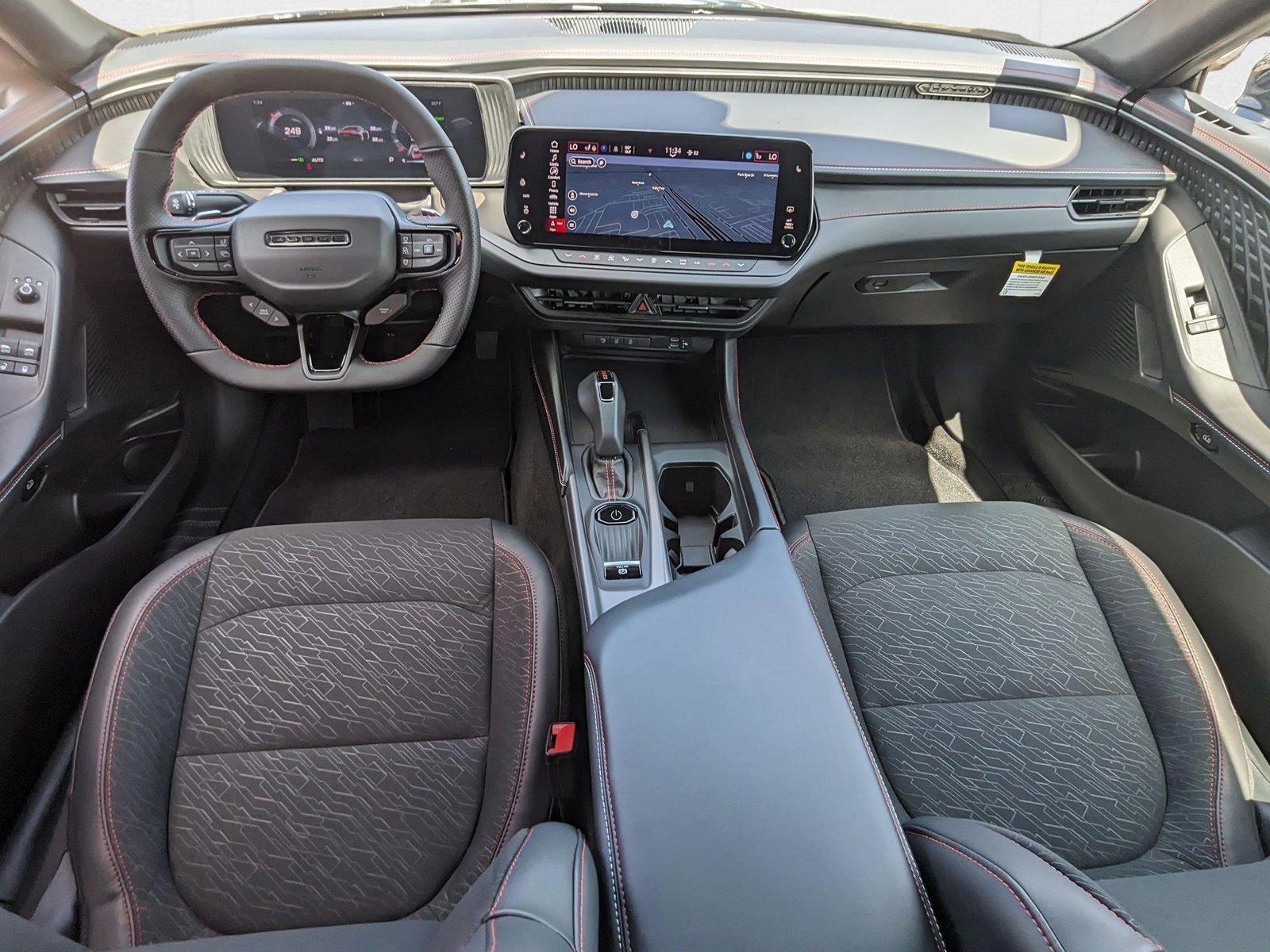 2025 Dodge Charger Daytona R/T - Photo 17