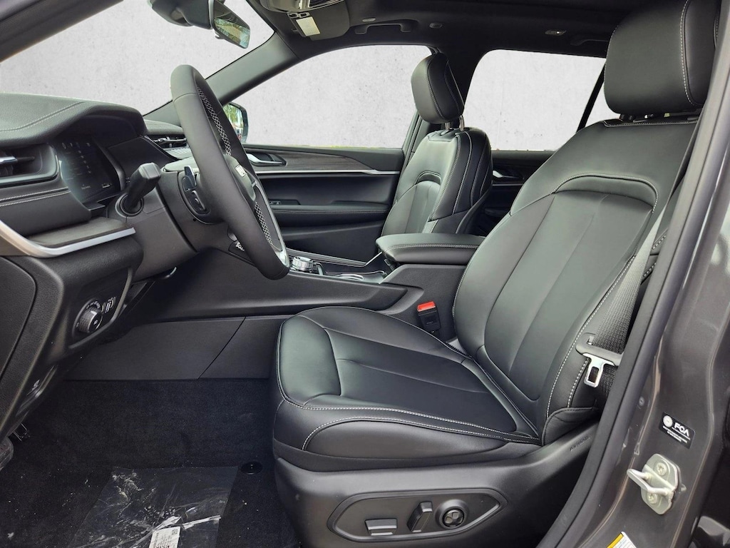 New 2026 Jeep Grand Cherokee Limited SUV