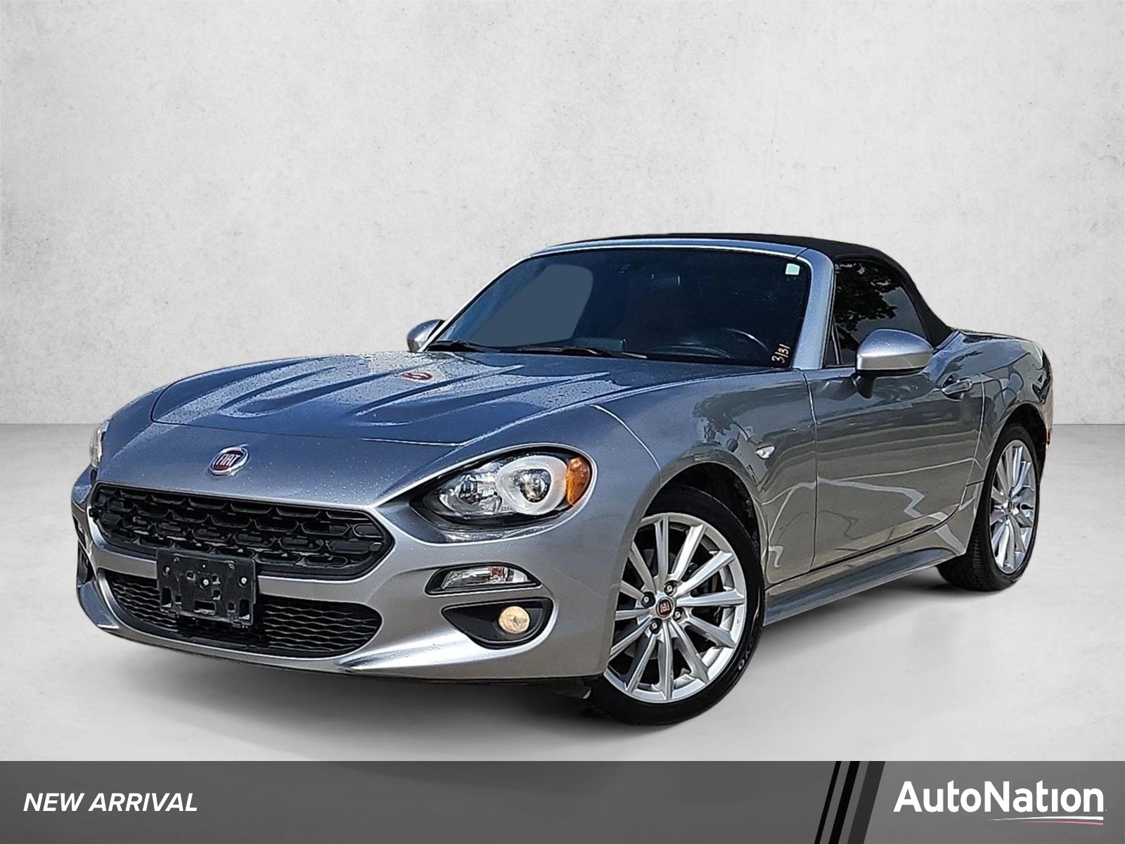 2017 FIAT 124 Spider 1.4 Lusso's photo