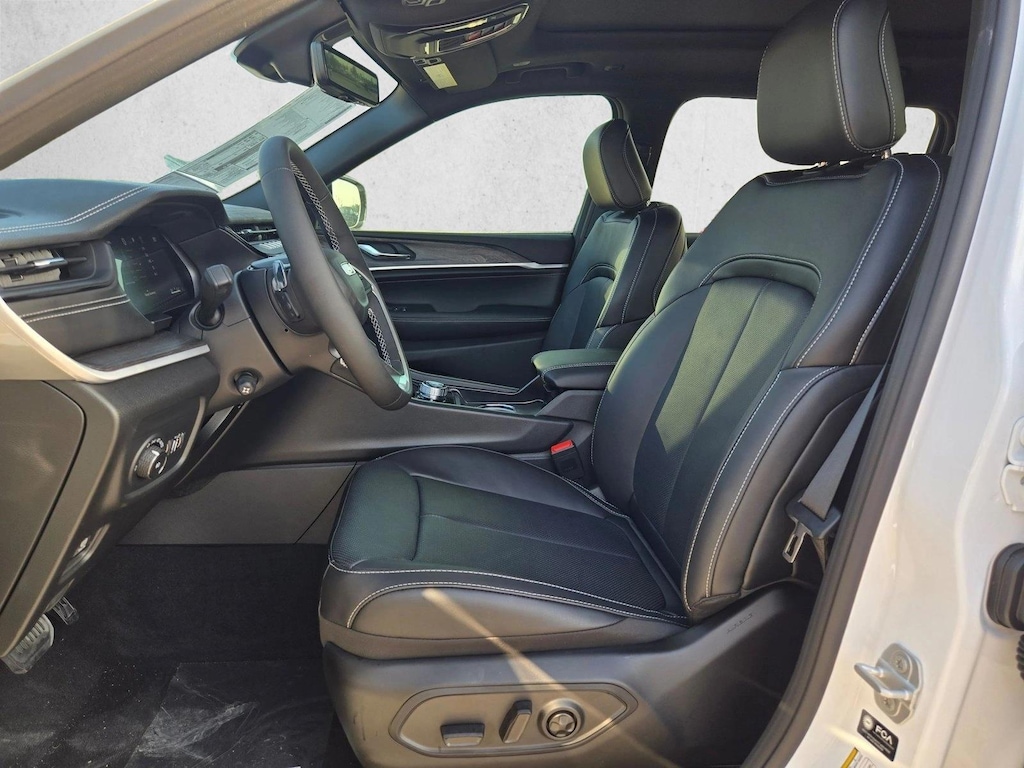 New 2026 Jeep Grand Cherokee L Limited Reserve SUV