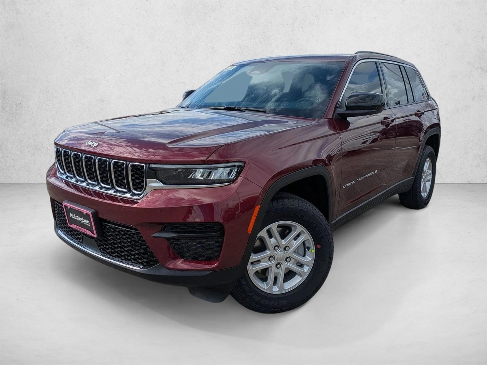 2025 Jeep Grand Cherokee Laredo's photo