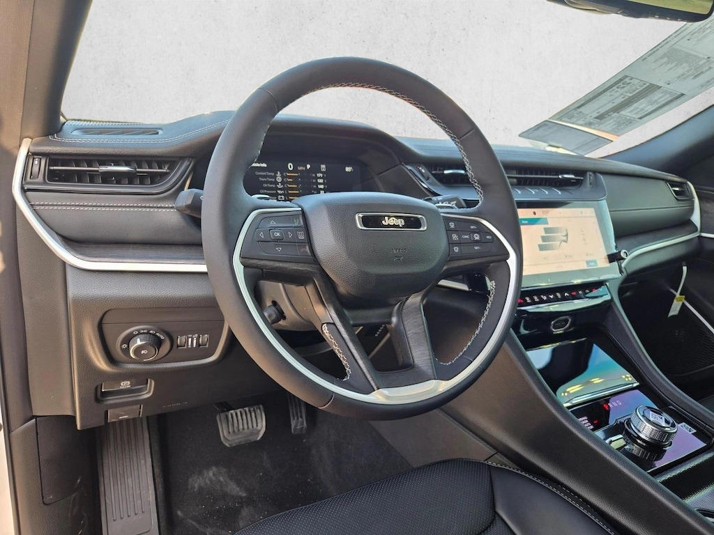 New 2026 Jeep Grand Cherokee L Limited Reserve SUV