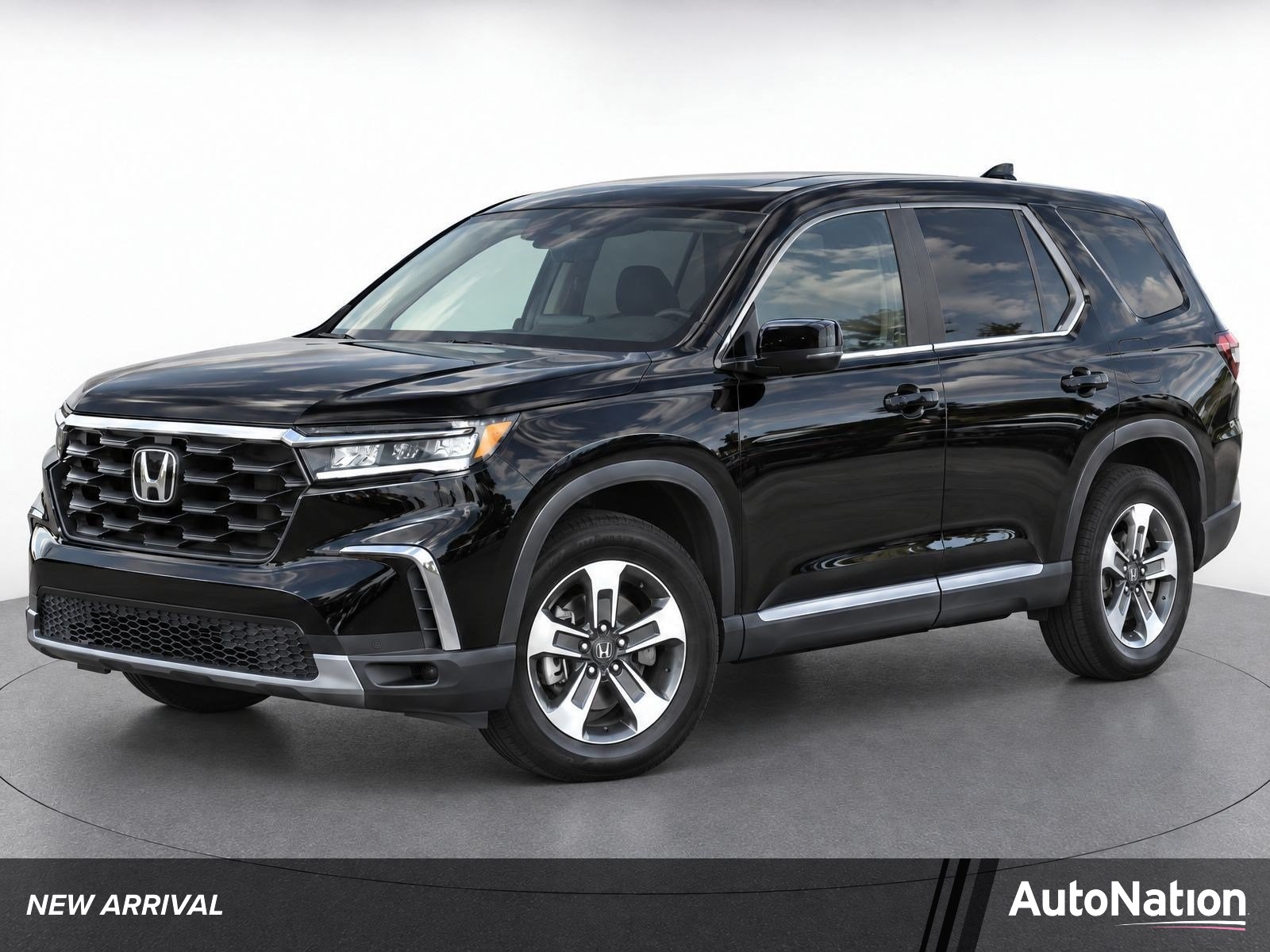 Used 2024 Honda Pilot EX-L 7 Passenger Sport Utility