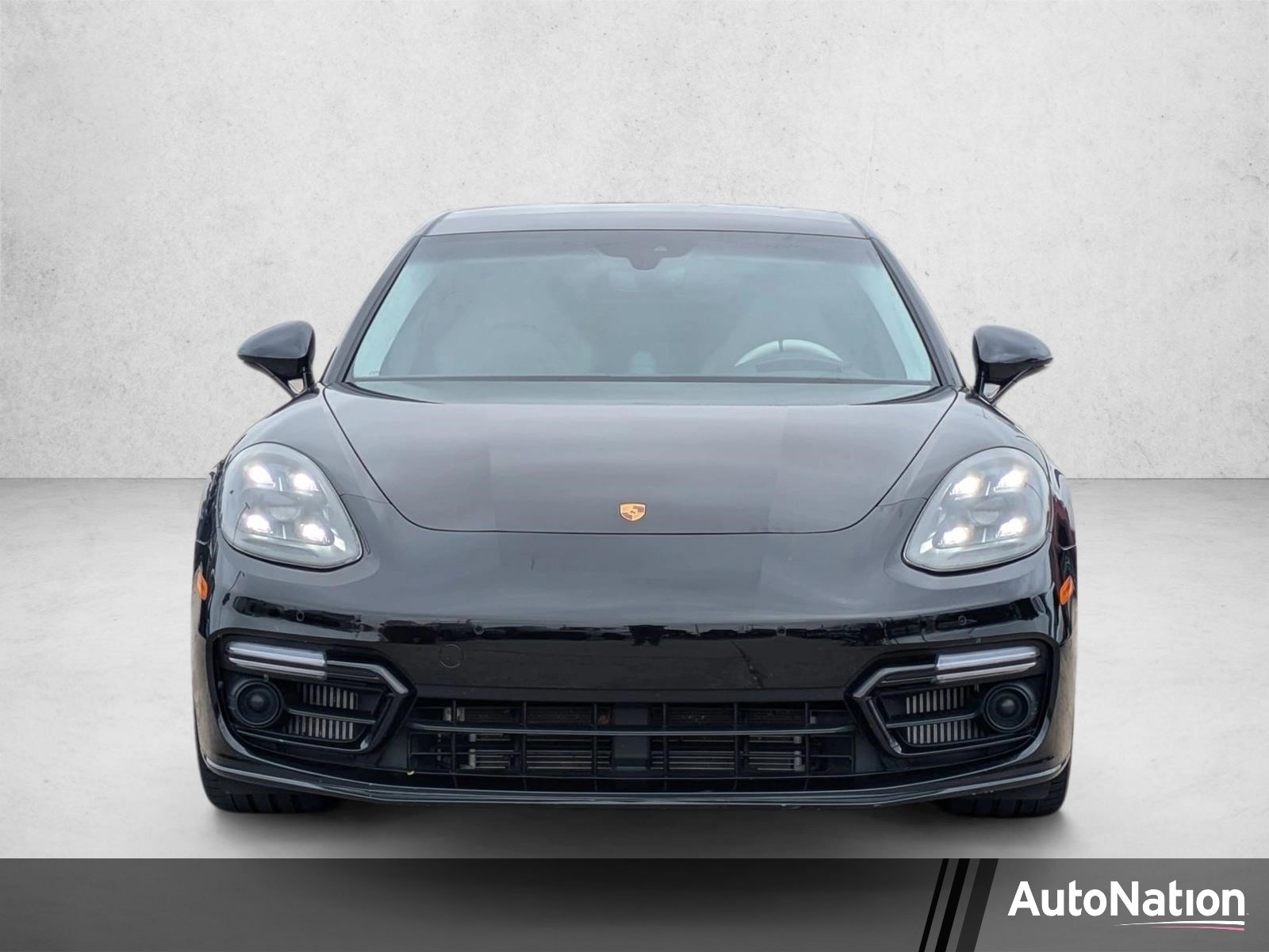 2021 Porsche Panamera GTS's photo