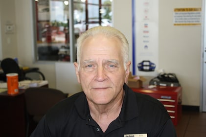 Staff member Ken Chandler from ID_a9df18fdd21f