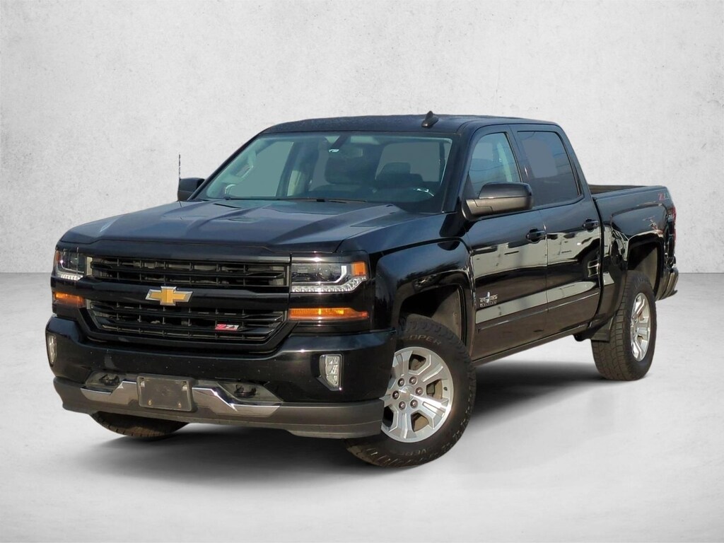 Used 2018 Chevrolet Silverado 1500 LT Crew Cab Pickup